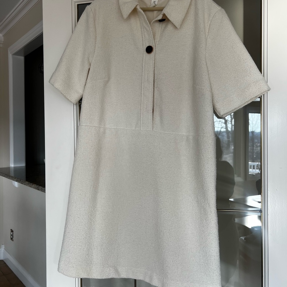 H&M Ivory Short Sleeve Dress